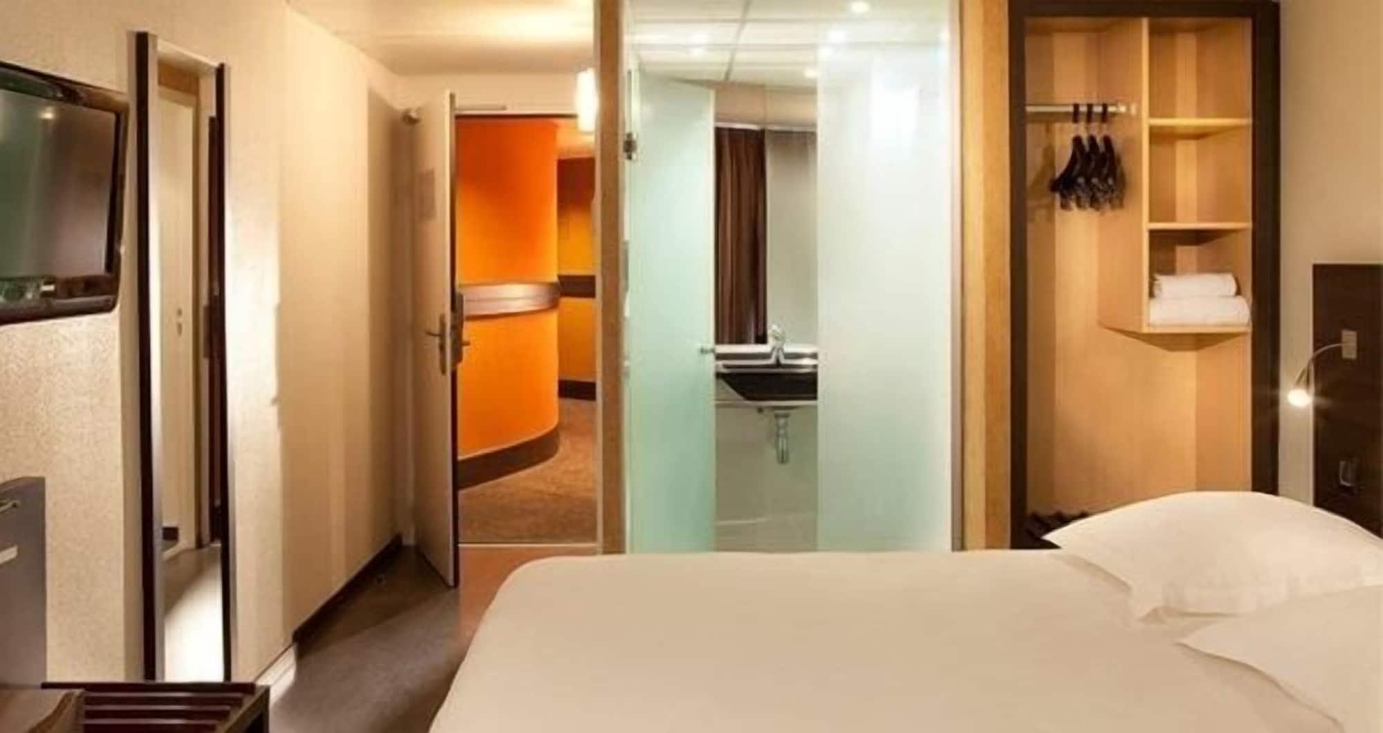 Escale Oceania Pornichet La Baule Hotel ภายนอก รูปภาพ