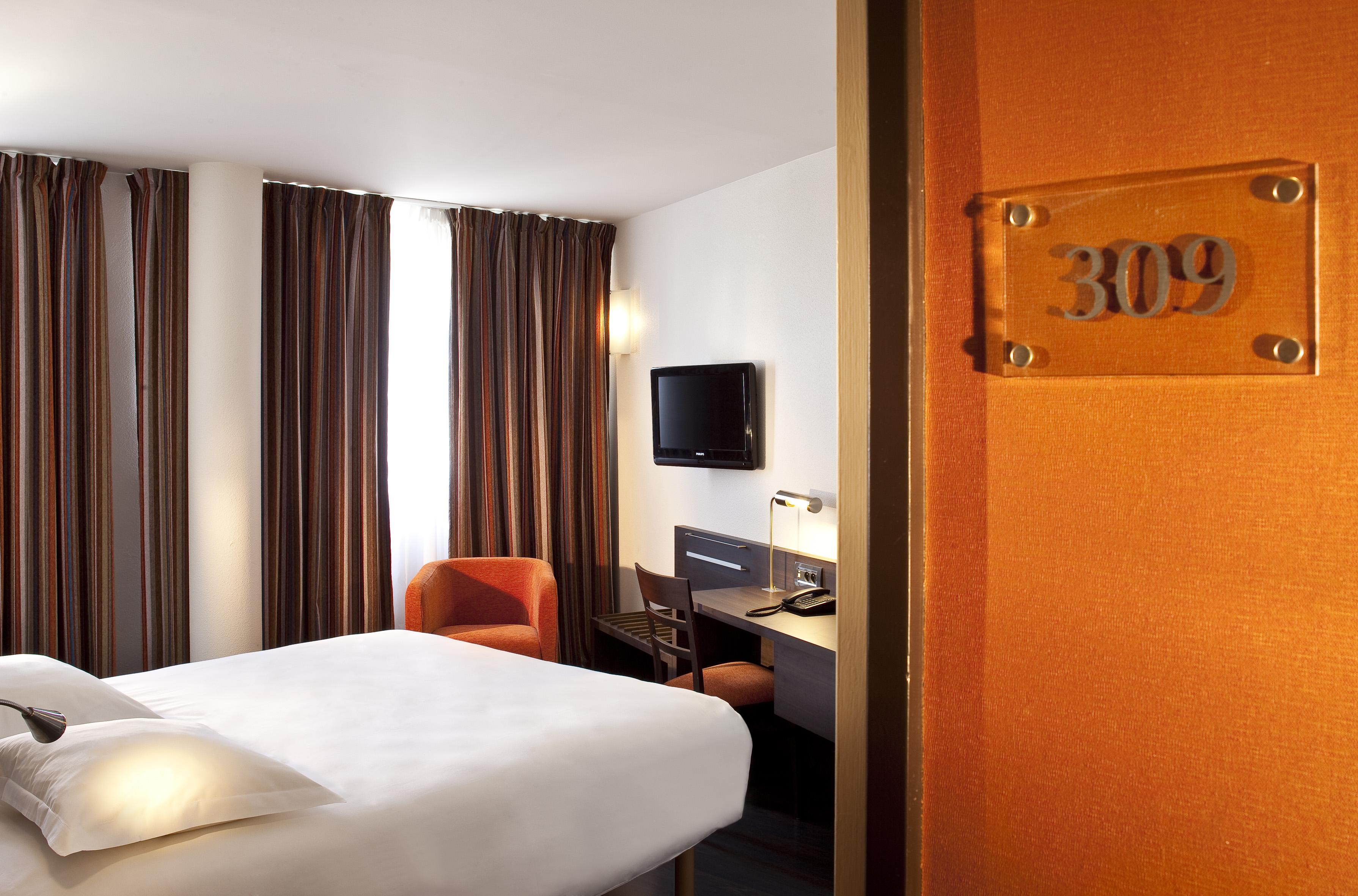 Escale Oceania Pornichet La Baule Hotel ภายนอก รูปภาพ