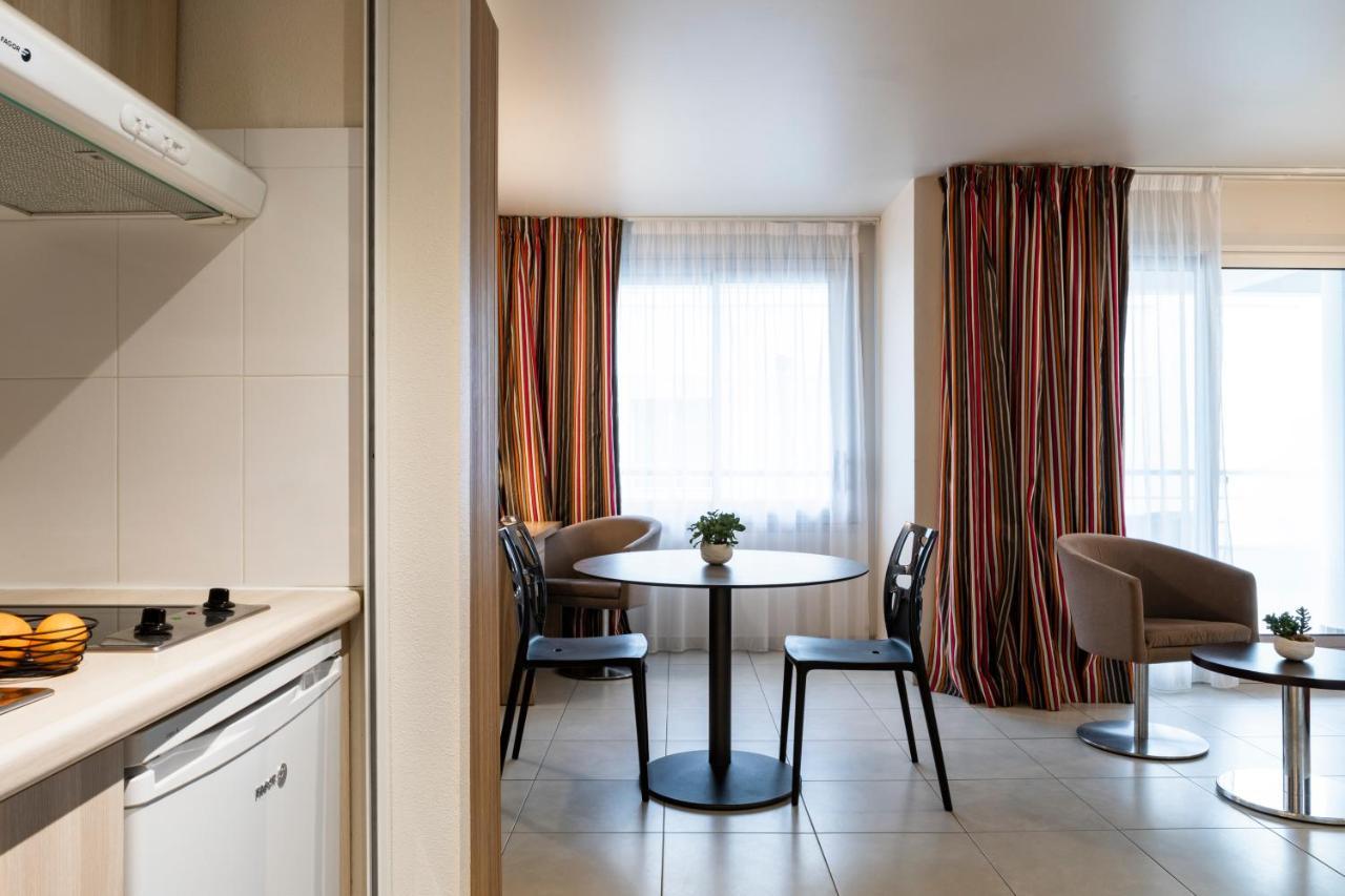 Escale Oceania Pornichet La Baule Hotel ภายนอก รูปภาพ